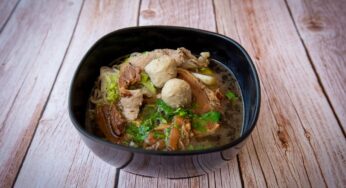 Sopa de carne com macarrão a forma correta de fazer eu amo!