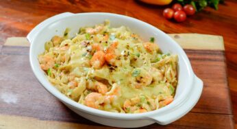 Sabores à Beira-Mar: Espaguete com Camarão Incrível!